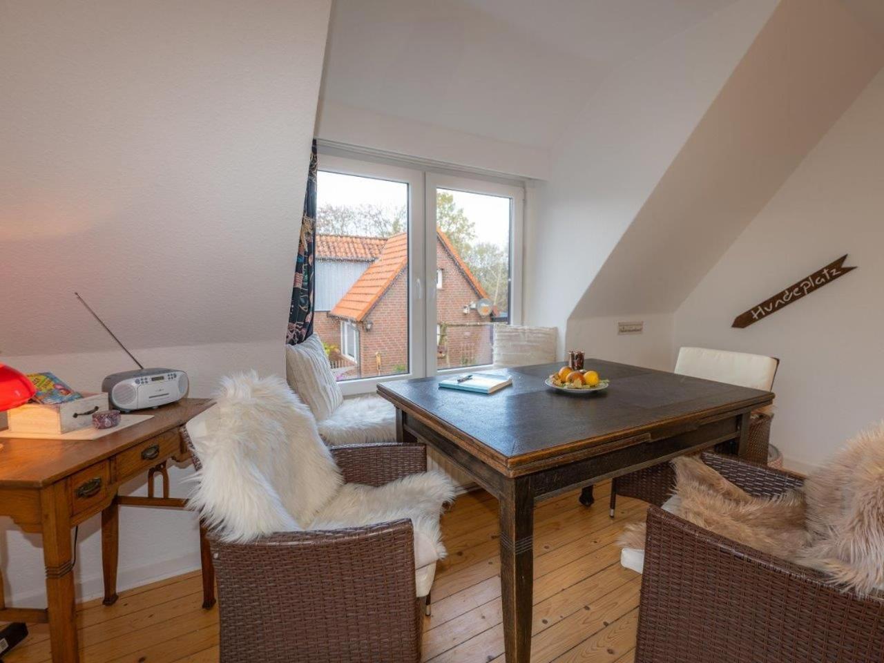 194 Fewo Dat Luetjehuus Mit Dachterrasse Im Ersten Stock Luetjenburg Exterior photo