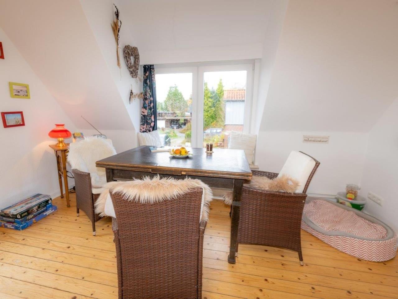 194 Fewo Dat Luetjehuus Mit Dachterrasse Im Ersten Stock Luetjenburg Exterior photo